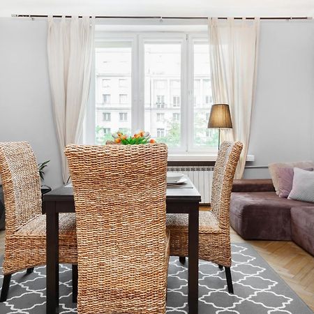 Stars Apartaments City Center By Noclegi Renters وارسو المظهر الخارجي الصورة