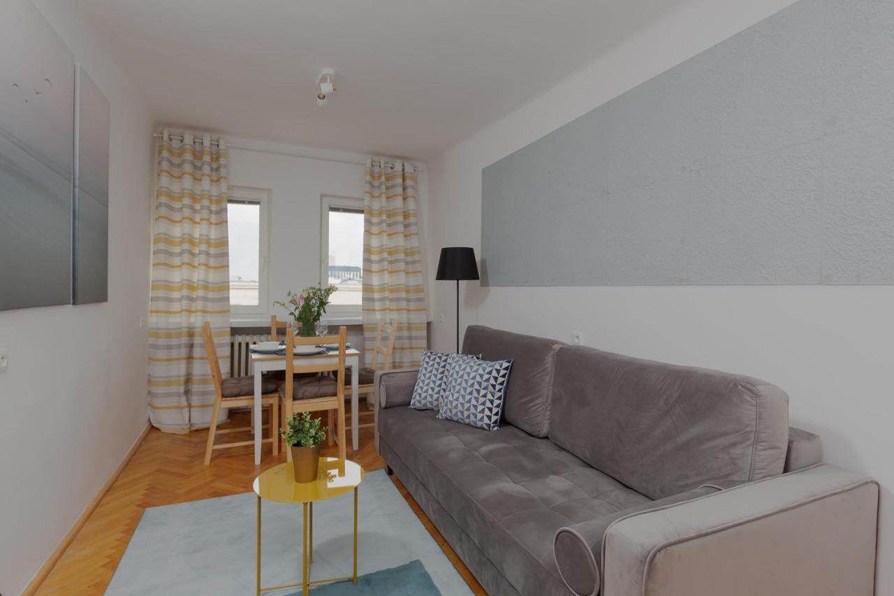 Stars Apartaments City Center By Noclegi Renters وارسو المظهر الخارجي الصورة