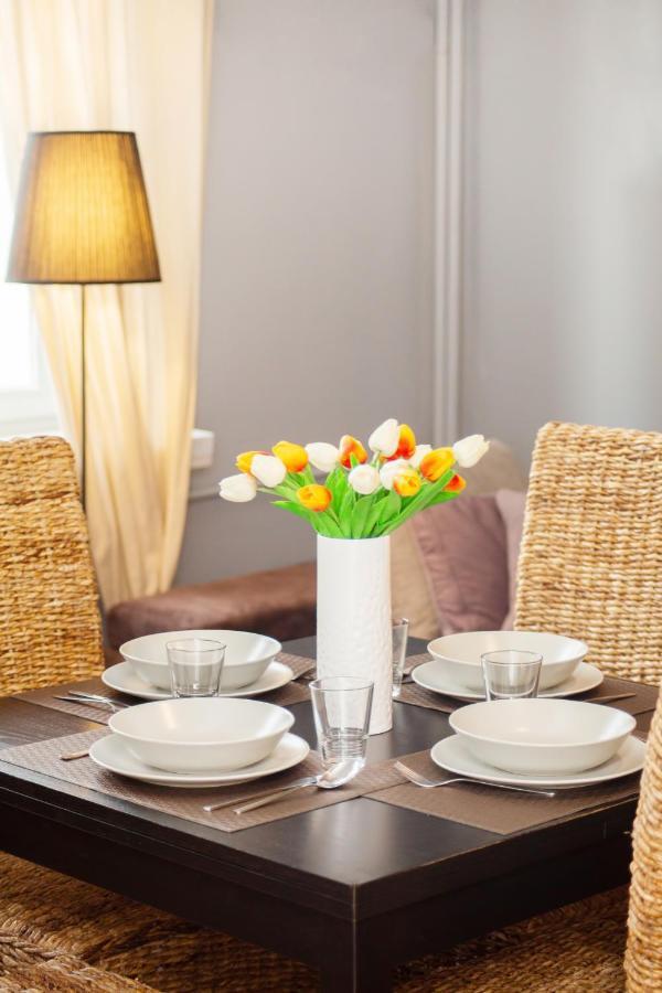 Stars Apartaments City Center By Noclegi Renters وارسو المظهر الخارجي الصورة
