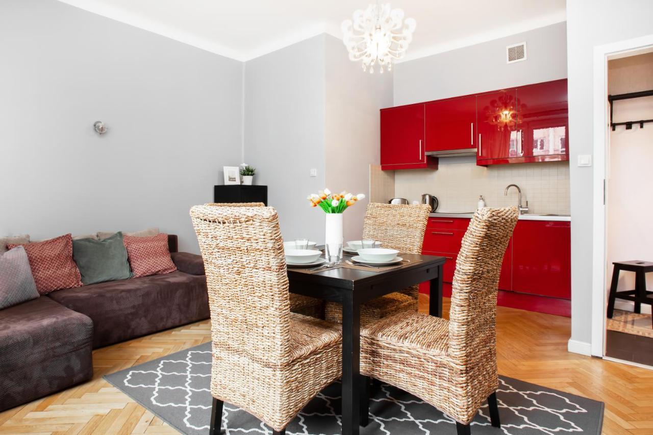 Stars Apartaments City Center By Noclegi Renters وارسو المظهر الخارجي الصورة