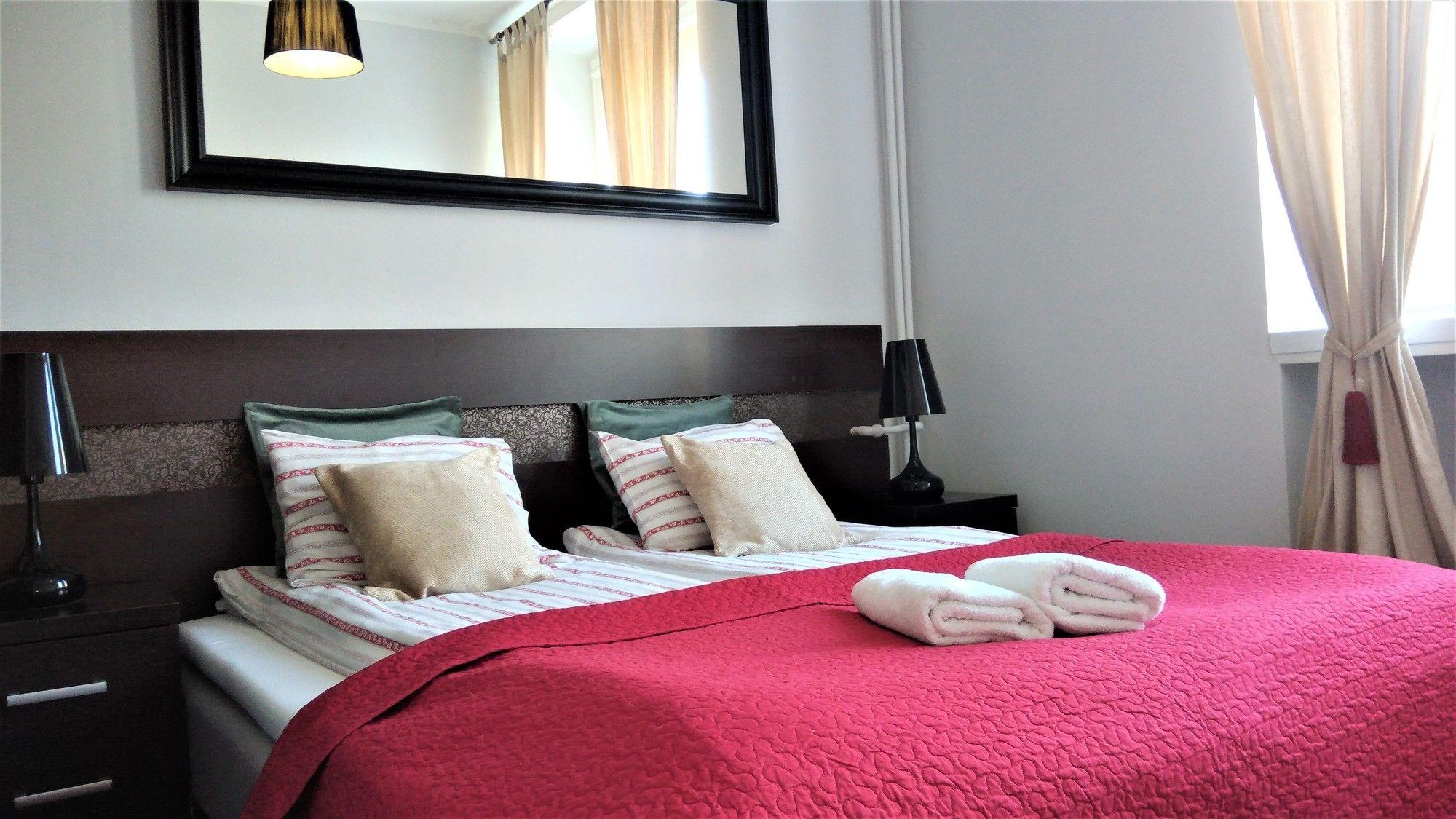 Stars Apartaments City Center By Noclegi Renters وارسو المظهر الخارجي الصورة